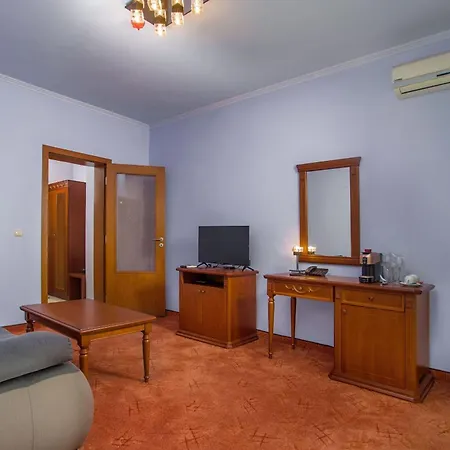 парк-хотел клементина Hotel 3*