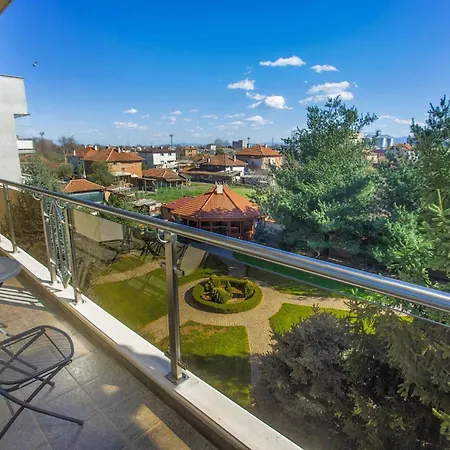 парк-хотел клементина Hotel